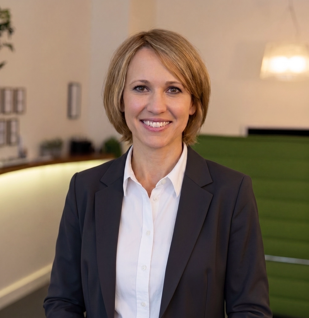 Silvana, qualified engineer and founder of Silver Audition